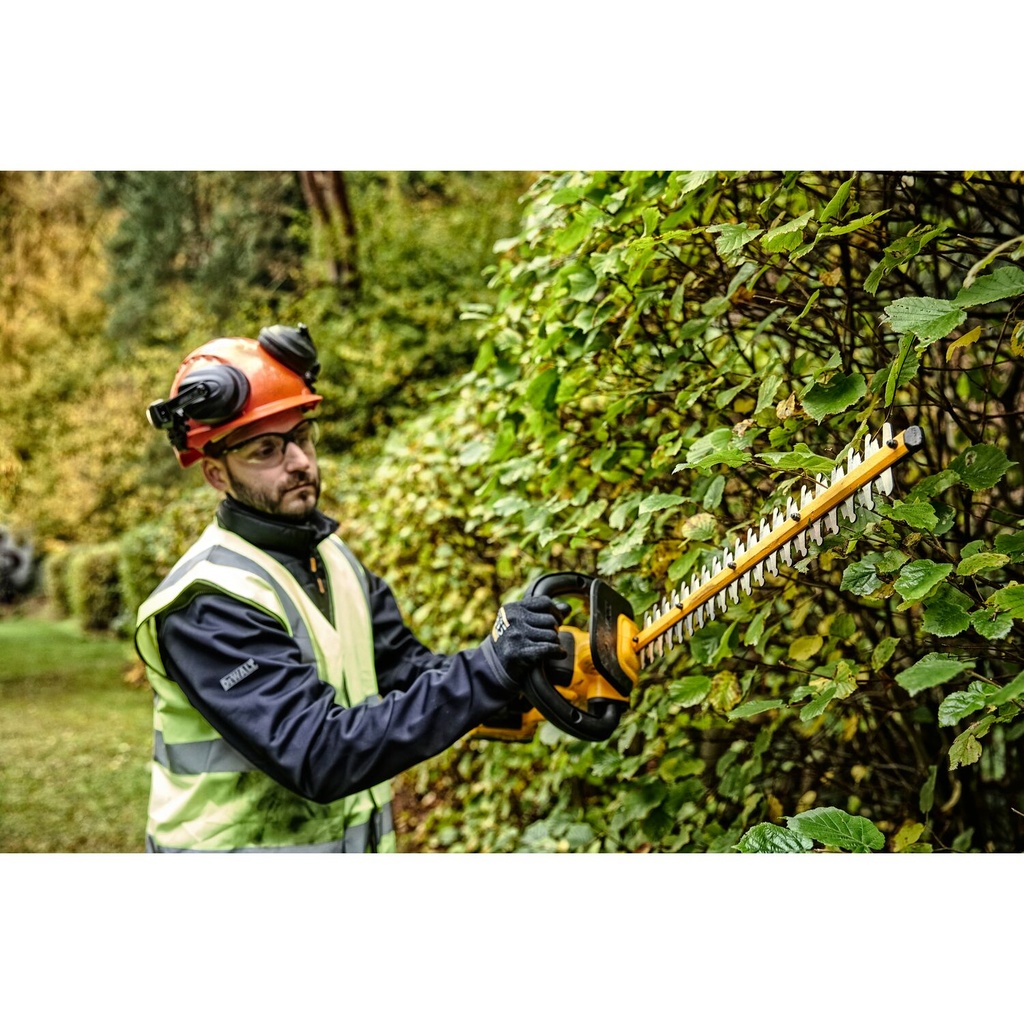 Teleskopinės gyvatvorių žirklės DCMPH566N 18 V, DeWALT
